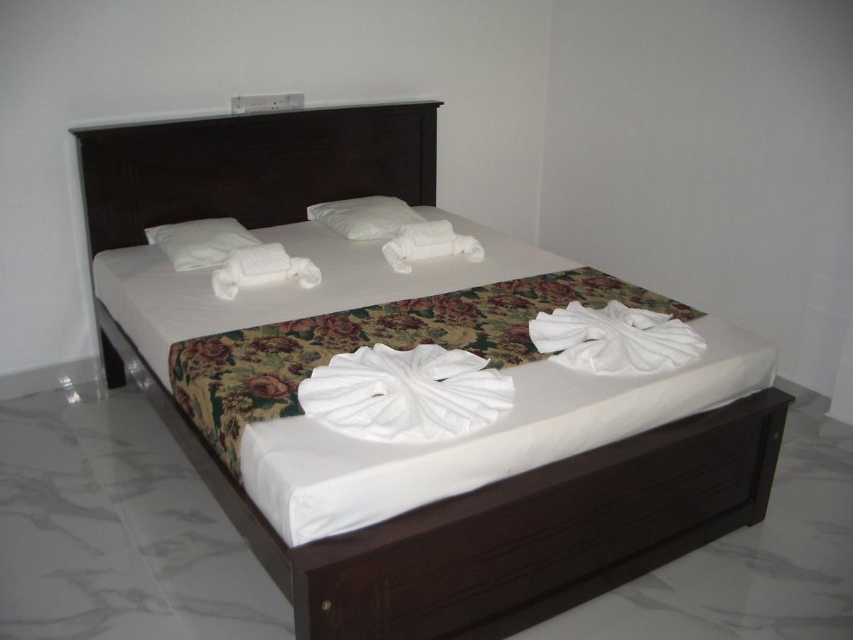Hotel "Diana" Hikkaduwa Dış mekan fotoğraf