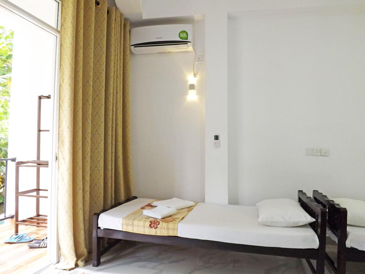 Hotel "Diana" Hikkaduwa Dış mekan fotoğraf